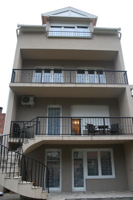 Villa Tajra Nur Mostar Exteriör bild